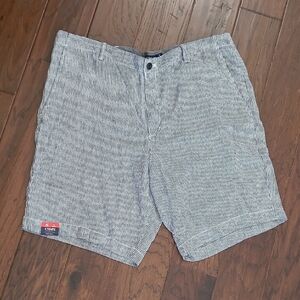NWT Chaps Men's Black & White Striped Linen Blend Shorts size 40
